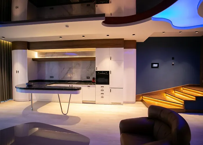 Lalila Blue 5*