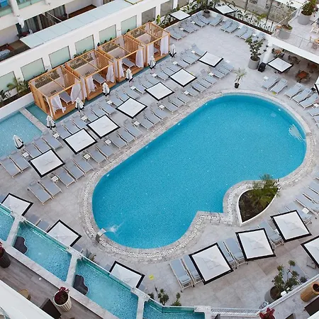 ホテル Lalila Blue