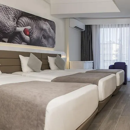 ホテル Lalila Blue 5*