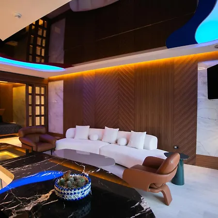 ホテル Lalila Blue