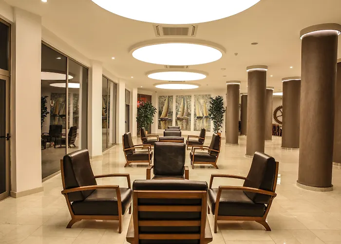 فندق Lalila Blue