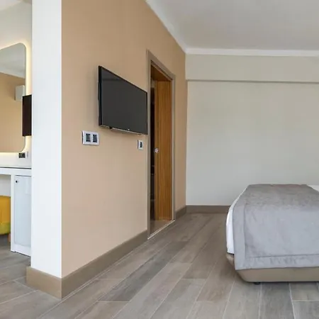 Lalila Blue Ξενοδοχείο